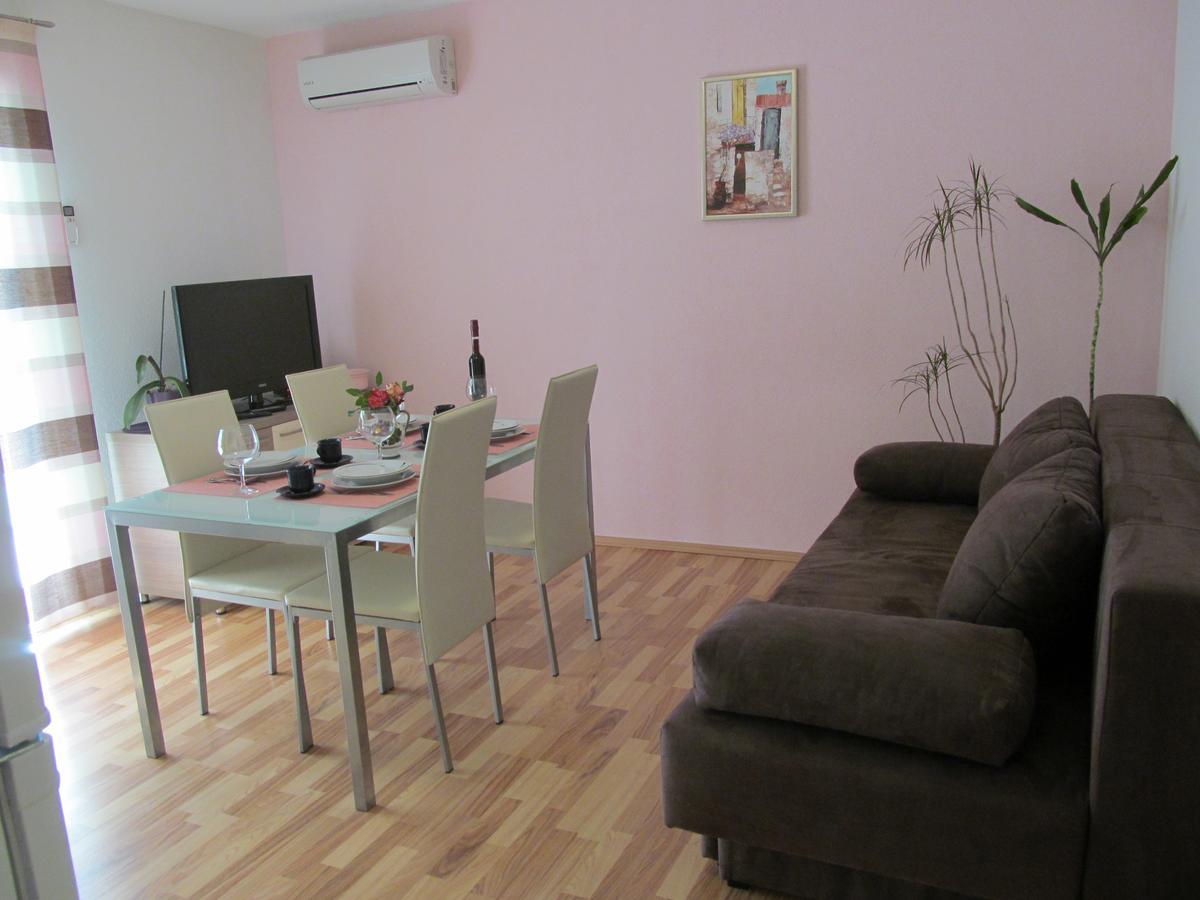 Apartment Danese Promajna Exteriör bild